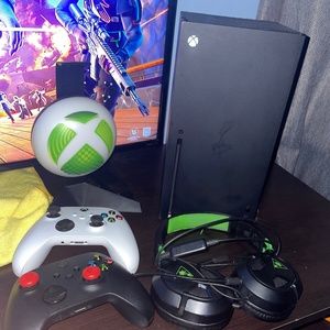 Xbox Series X Bundle